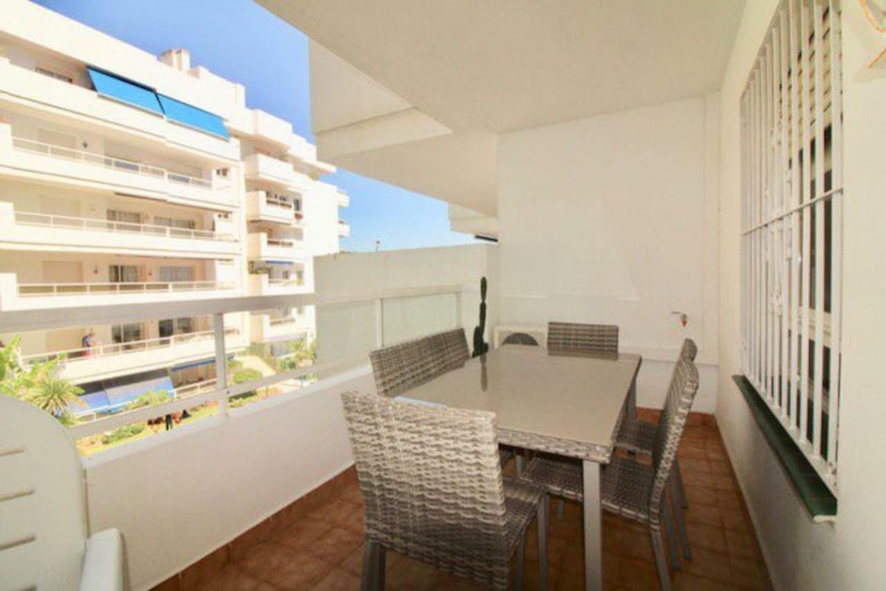 Puerto Estepona Eksteriør bilde